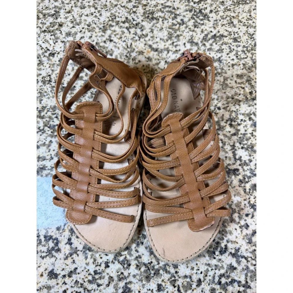 Old Navy Girls Tan Brown Faux Leather Gladiator Strappy Back Zip Sandals Size 11